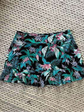 Tommy Bahama Black Golf Skirt with Teal & Pink Tropical Print